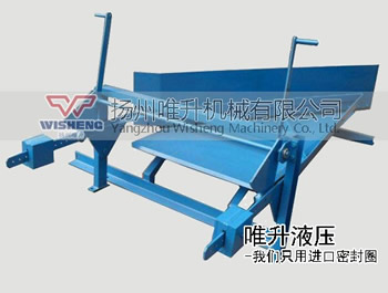 阿勒泰SDTN-Z(Y)型手動單側(cè)犁式卸料器